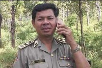 លោក គឹម ឈុនលី មេរដ្ឋបាលព្រៃឈើខេត្តត្បូងឃ្មុំជាមេខ្លោងនៅពីក្រោយបទល្មើសដឹកជញ្ជូនឈើខុសច្បាប់ទាំងយប់ទាំងថ្ងៃ