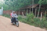 បនល្បែងស៊ីសងប្រជល់មាន់បង្កប់ក្នុងកាស៊ីណូអន្លង់ជ្រៃអត់ច្បាប់.! ហ៊ានផ្គើនបទបញ្ជា សម្តេចតេជោ ហ៊ុន សែន.!
