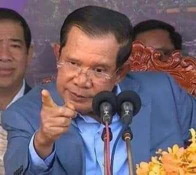 វង់ល្បែង​បញ្ជល់មាន់​ដ៍​ធំ របស់​ឈ្មោះ​តា កំពុងបើក​លេង​រាល់ថ្ងៃ​នៅ​ចំណុច​ចំការ​ដើម​កៅស៊ូ ស្ថិតនៅ​ឃុំ​អូ​ម្លូរ ស្រុក​ស្ទឹងត្រង់​.​ខេត្ត​កំពង់ចាម​.!