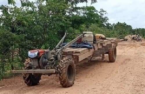 ឈ្មោះ ម៉ែ​អា​ស្រួច  សម្រុក​ដឹកជញ្ជូន​ឈើ ចេញពី​តំបន់ ដែនជម្រកសត្វព្រៃ​កែវ​សីមា ឆ្លងកាត់​ស្នាក់ការ​ដែន ជម្រក​សត្វព្រៃ​ភ្នំ​ព្រិច យ៉ាង​ពេញបន្ទុក រីឯ​លោក​ភោគ សុជោ​ត សម្ងំ​ទទួល​លាភ​សក្កា​រះ ជា​ថ្នូរ​មិន​បង្ក្រាប ?